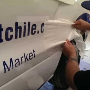 Logos y Letras troqueladas